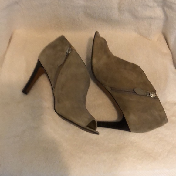 FrancoSarto open toed Bootie, Size 8 Wide - Picture 3 of 6